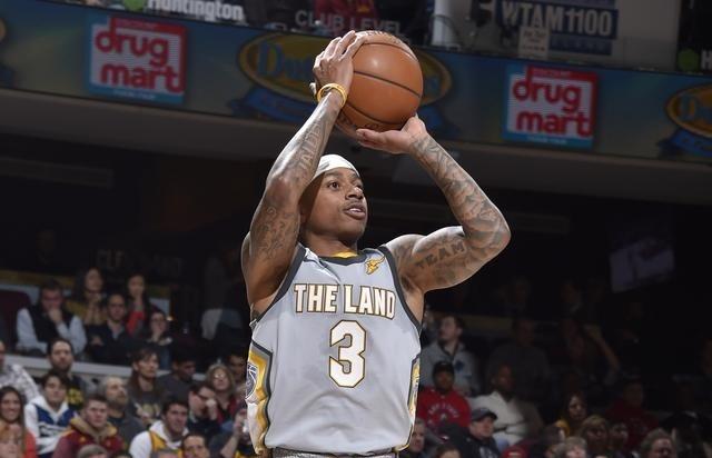 员武磊荣膺 员武磊荣膺