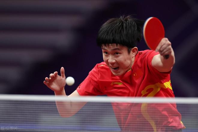 的努力和坚 的努力和坚